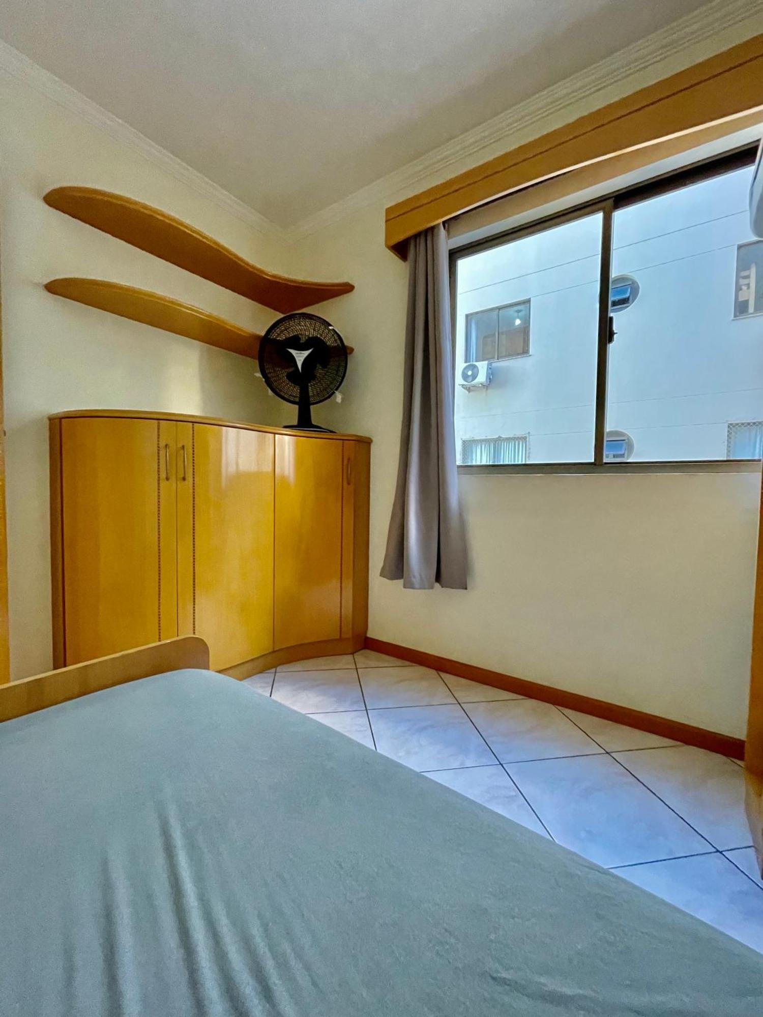 187 Apartamento 50M Da Praia. Bela Vista Ao Mar. Em Avenida Principal De Bombinhas. Exterior photo