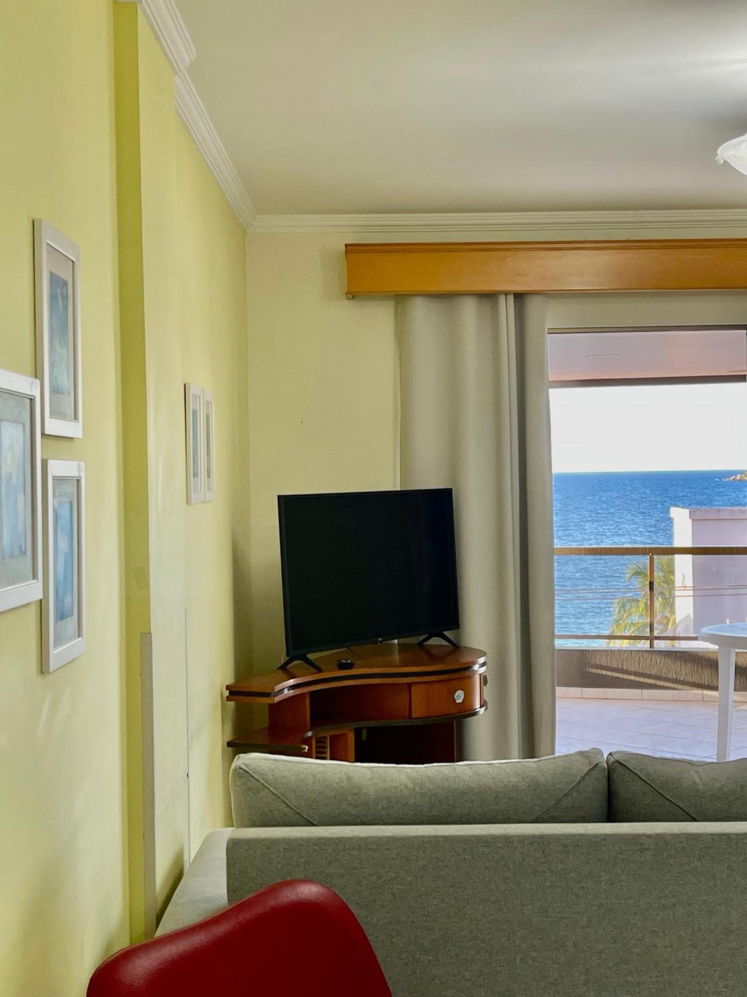 187 Apartamento 50M Da Praia. Bela Vista Ao Mar. Em Avenida Principal De Bombinhas. Exterior photo
